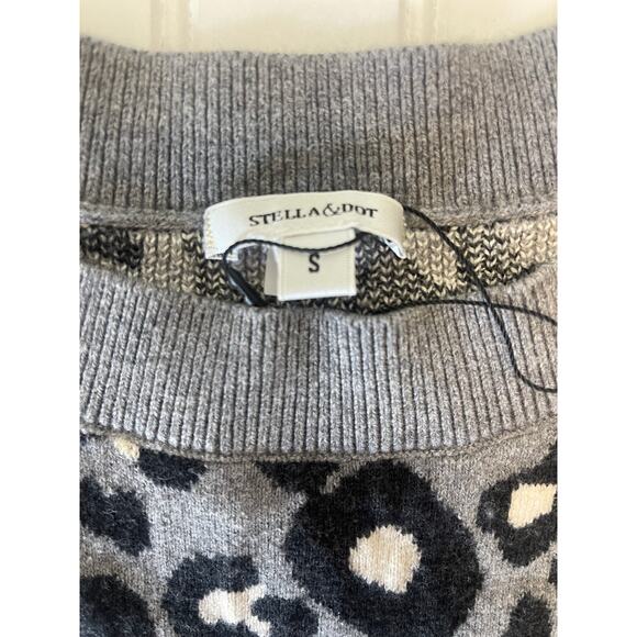Stella & Dot Animal Print Sweater Side Buttons Wool Blend - Size Women's Small - Picture 2 of 7